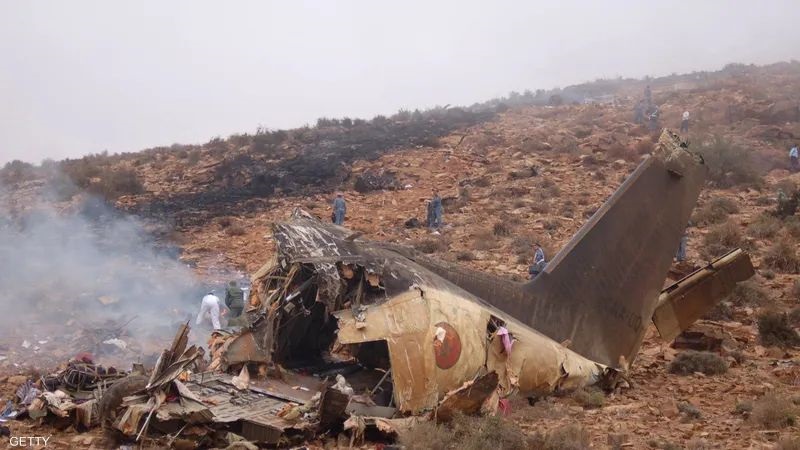سقوط طائرة عسكرية بمطار فاس سايس واستشهاد ضابط برتبة رائد وآخر برتبة نقيب سقوط طائرة عسكرية بمطار فاس سايس واستشهاد ضابط برتبة رائد وآخر برتبة نقيب